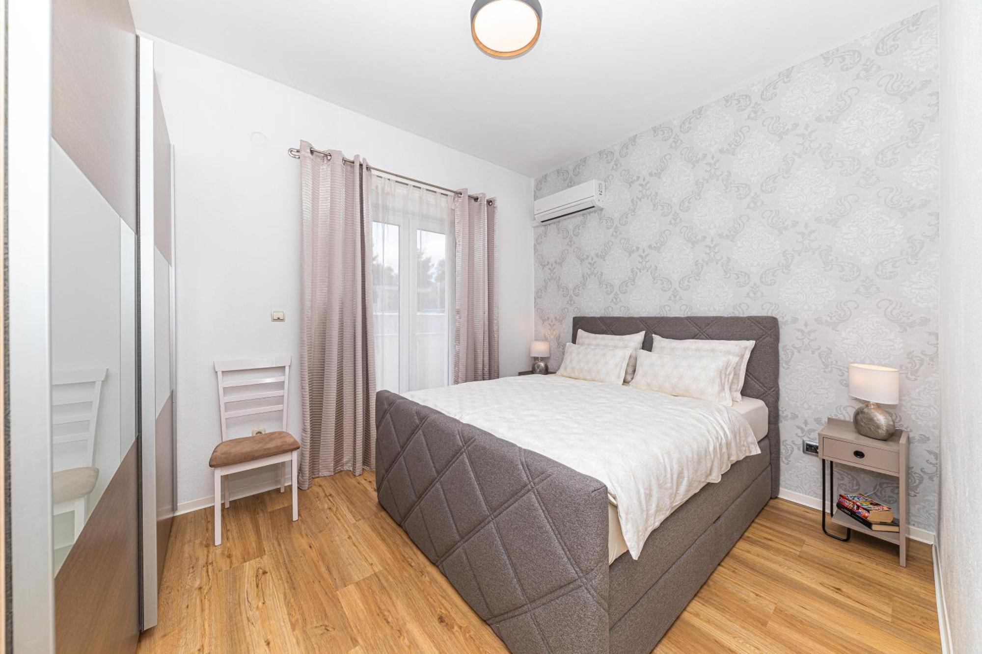 Apartments Jokica Сплит Экстерьер фото